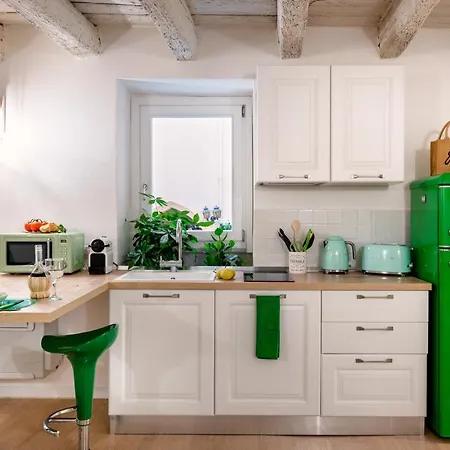 Casa Kawaii Midori * 卡利亚里